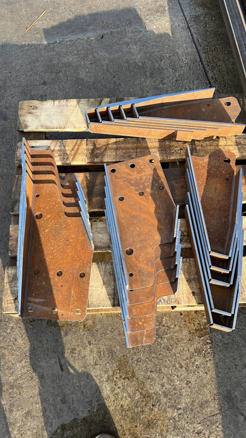 Лазерная резка Ст3 6мм