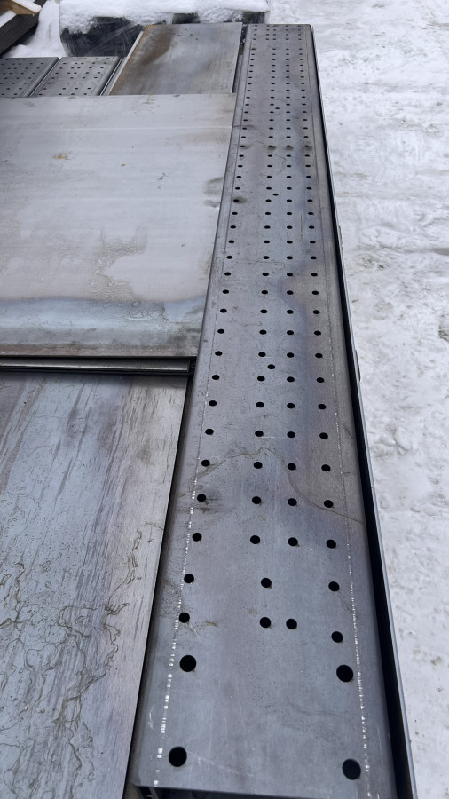 Гибка металла 09г2с 4мм до 6000мм